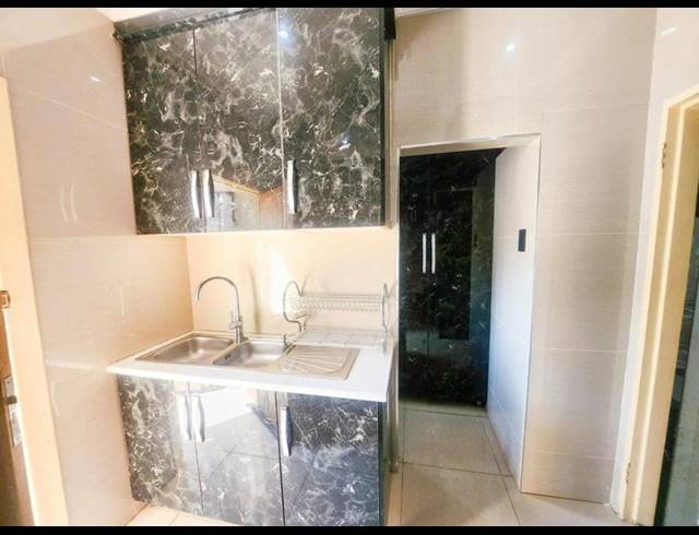 3 BEDROOM FREESTANDING FOR SALE IN STILFONTEIN EXT 1